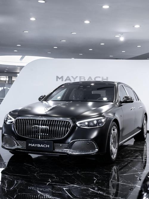 东莞4岚图汽车的售后服务让用户无忧出行，迈巴赫未来的豪华车趋势