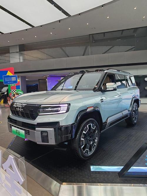 东莞4比亚迪方程豹硬派越野的爆款，英菲尼迪35周年与你共成长