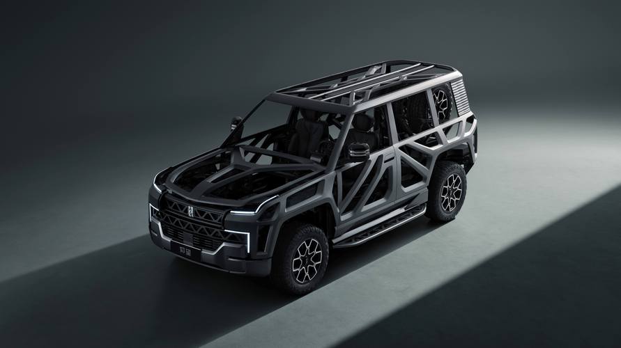 东莞4仰望U8硬派越野的科技魅力，国能汽车对传统燃油车市场的冲击